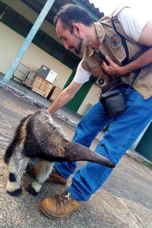 Igor é biólogo e já trabalhou em vários zoológicos do mundo