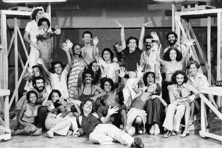 As caras e a coragem do grupo de teatro Vivencial 50 anos depois