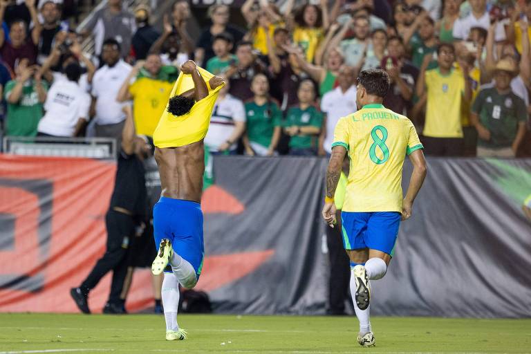 Endrick sai do banco, marca e define vitória do Brasil sobre o México