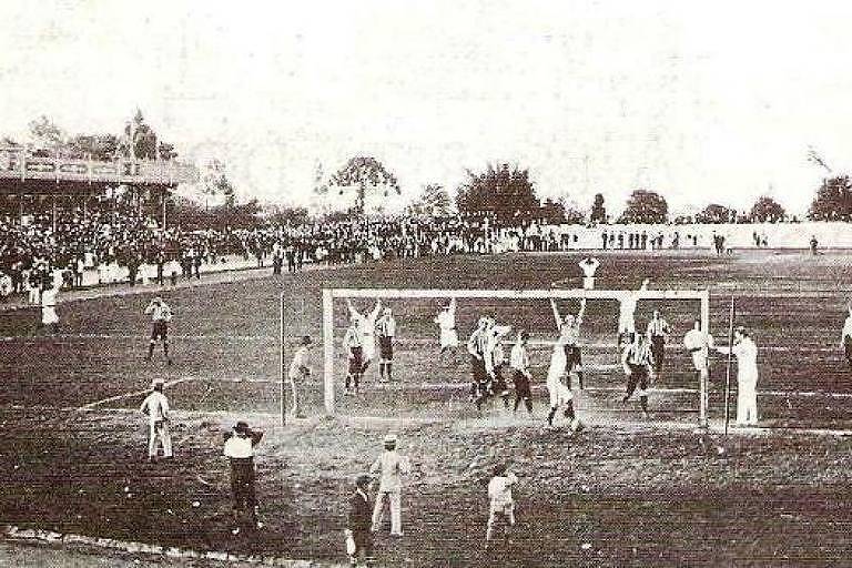 Praça Roosevelt foi o berço do campeonato paulista de futebol