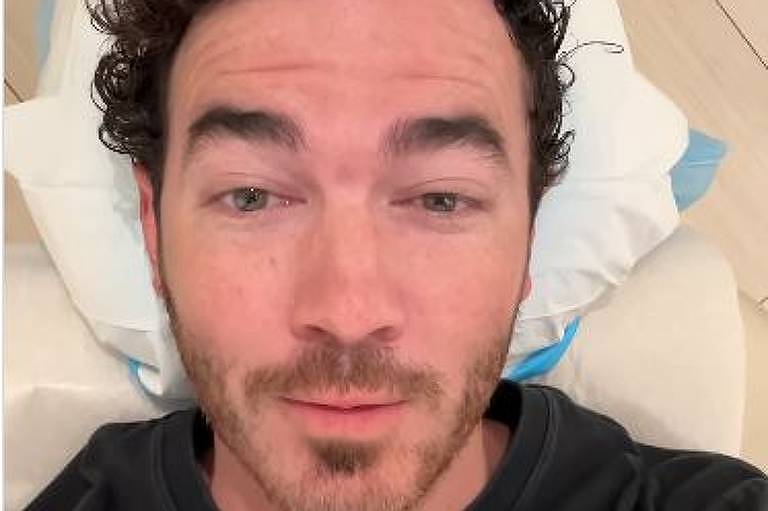 Kevin Jonas, do Jonas Brothers, passa por cirurgia para remover câncer de pele