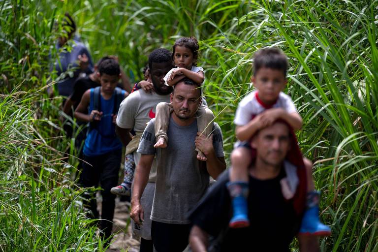 EUA vão intensificar combate ao tráfico de pessoas na selva de Darién, diz governo Biden