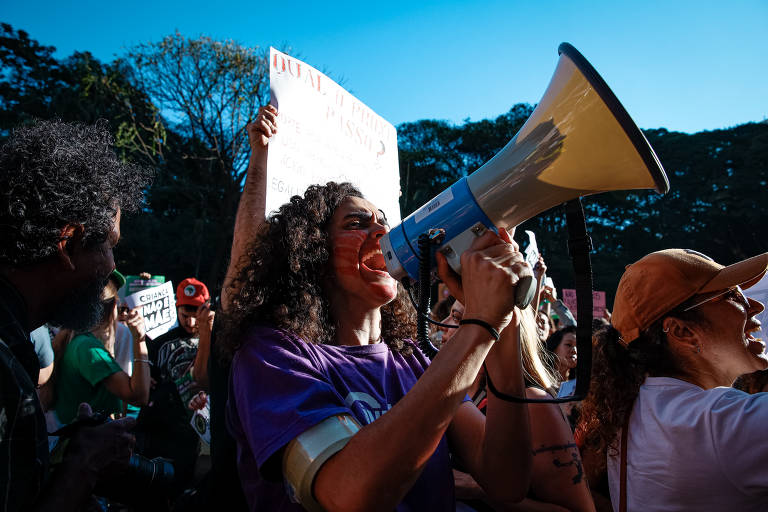 Manifestantes protestaram em São Paulo contra PL Antiaborto por Estupro