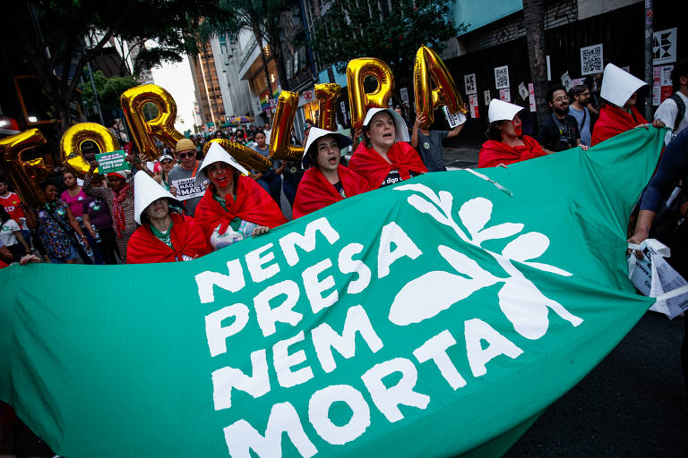 Justiça de MG suspende lei que criava 'censo do aborto' em Belo Horizonte