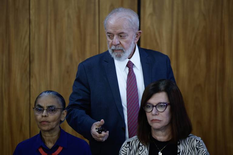 Lula cobra agilidade em plano para amazônia e diz que é preciso passar por cima dos manuais