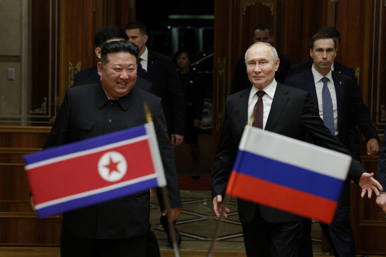 Putin tempera visita ao ditador Kim com exercício militar; veja vídeo