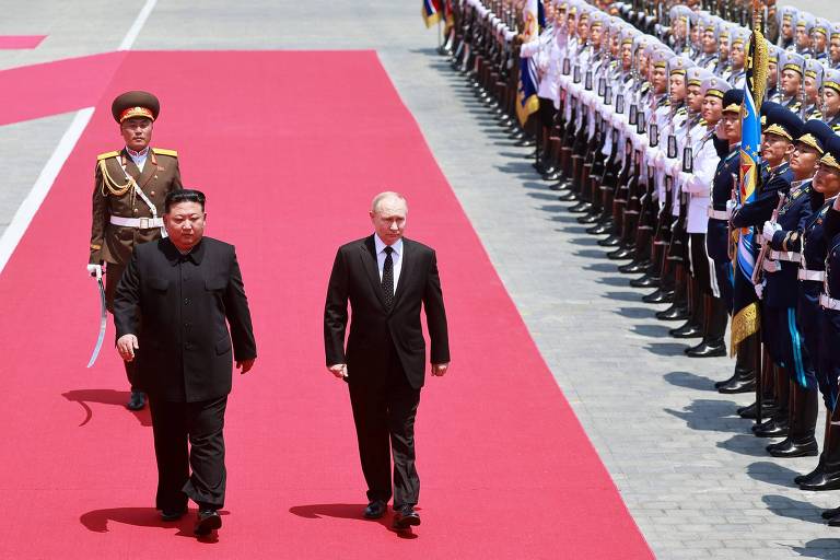Putin assina pacto estratégico de defesa mútua com Kim; veja vídeo