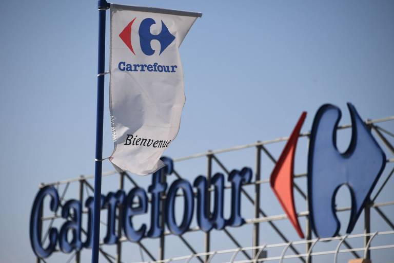 Carrefour inaugura primeiro supermercado Atacadão na França