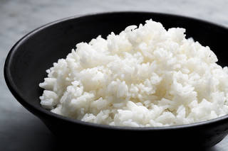 If the social media rumors are true, your leftover rice may be trying to kill you. Experts on the matter, however, tell a somewhat different story. (Karsten Moran/The New York Times)