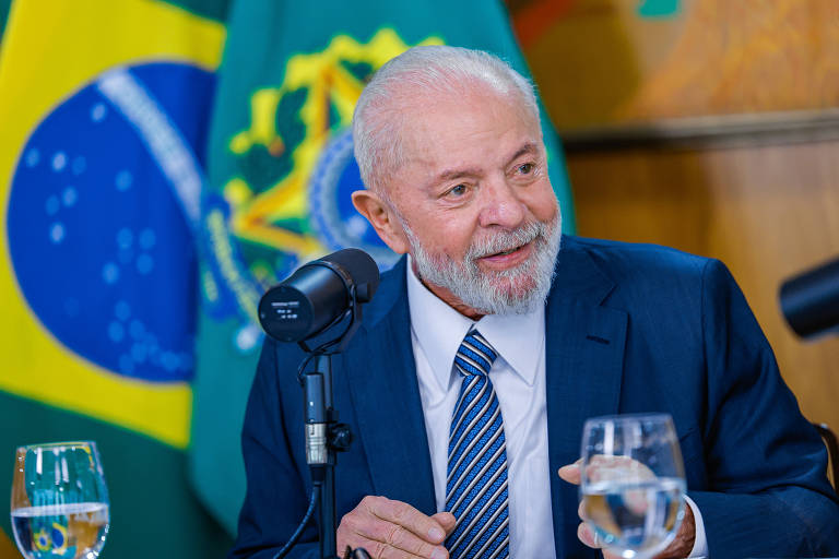 Lula celebra vitória 'contra o extremismo' na França após frente barrar a ultradireita
