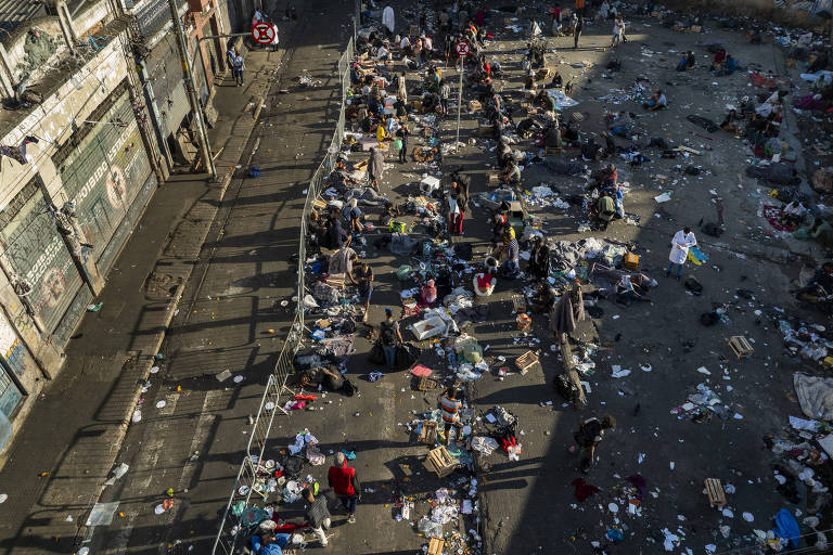 Grades na cracolândia promovem apartheid, diz novo chefe de conselho de direitos humanos de SP