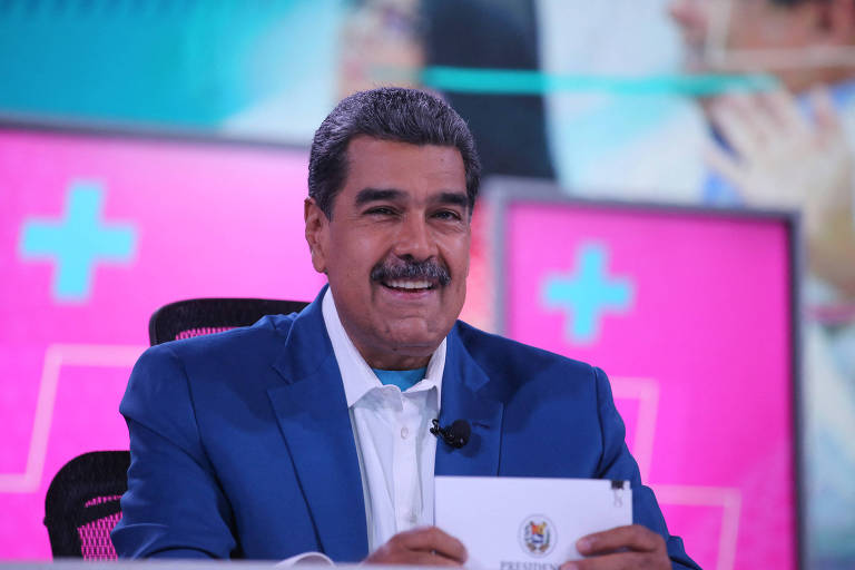 Venezuela convida organizações pró-regime e 2 técnicos do TSE para acompanhar eleição