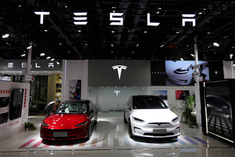 Governo local da China inclui Tesla pela primeira vez em lista de carros autorizados