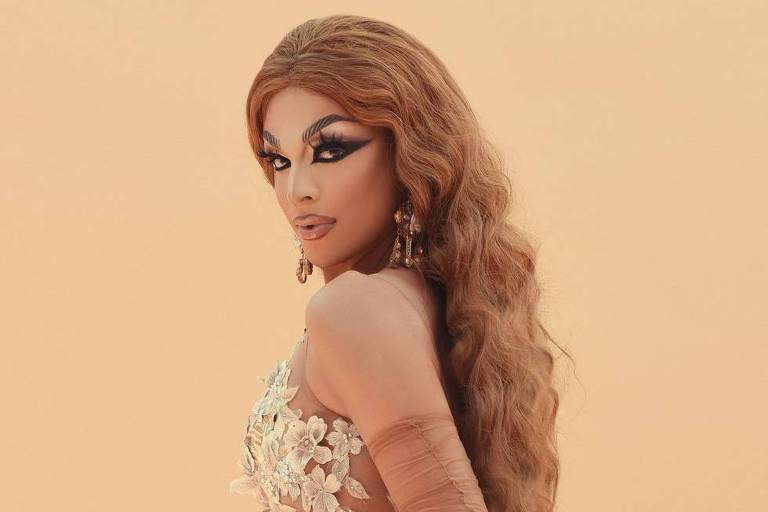 Valentina, de RuPaul's, diz que ouve Pabllo Vittar e se inspira em Carmen Miranda