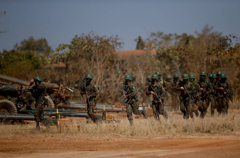 Marinha une tropas dos EUA e China pela 1ª vez em operação militar no Brasil