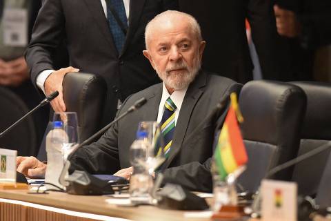 Brazil's President Luiz Inacio Lula da Silva attends the Mercosur summit at the former port of Asuncion on July 8, 2024. The Mercosur customs union forged by Brazil, Argentina, Paraguay, and Uruguay meets in a presidential summit marked by the absence of Argentina's Javier Milei and the entry of Bolivia as a full member. (Photo by DANIEL DUARTE / AFP) ORG XMIT: 2482