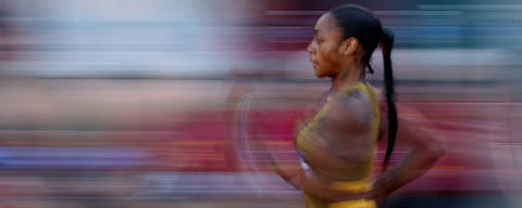 EUGENE, OREGON - JUNE 28: Sha'Carri Richardson competes in the women's 200 meter semi-final on Day Eight of the 2024 U.S. Olympic Team Track & Field Trials at Hayward Field on June 28, 2024 in Eugene, Oregon.   Christian Petersen/Getty Images/AFP (Photo by Christian Petersen / GETTY IMAGES NORTH AMERICA / Getty Images via AFP)