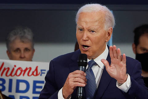 U.S. President Joe Biden delivers remarks during a meeting of national union leaders at the AFL-CIO Headquarters, in Washington, U.S., July 10, 2024. REUTERS/Evelyn Hockstein ORG XMIT: LIVE