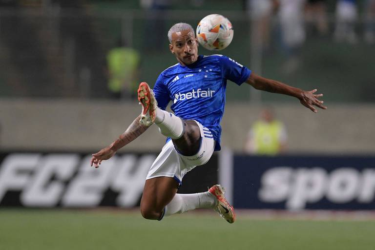 Matheus Pereira joga com técnica, clareza e concisão