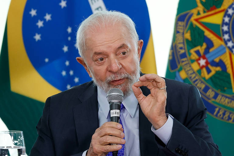 Lula diz que vai chamar governadores para construir juntos política de segurança