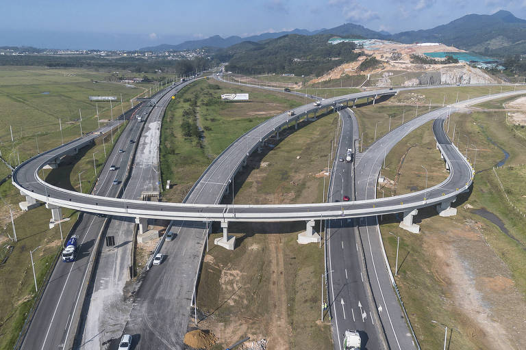 Com 12 anos de atraso, Florianópolis ganha contorno viário tecnológico