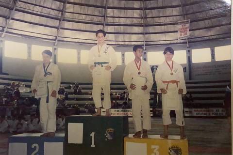 Tiago Camilo, judoca e medalhista olímpico brasileiro, competindo já na infância