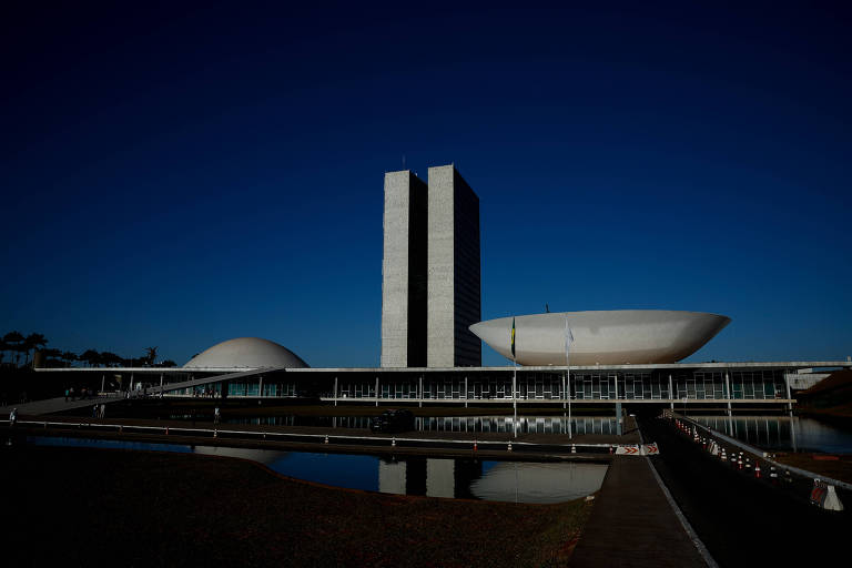 Brasil foge do padrão em ação do Legislativo no Orçamento