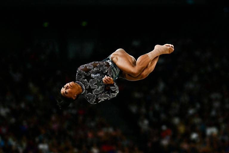 Biles e Rebeca, nessa ordem, lideram qualificatório da ginástica em Paris