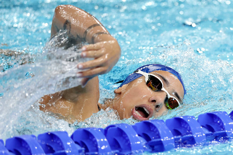 Nadadora alega que 'falha de comunicação' provocou sua expulsão das Olimpíadas