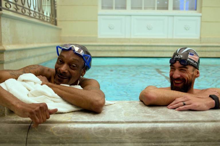 Olimpíadas: 'Tenho grande força pulmonar', diz Snoop Dogg após nadar com Michael Phelps