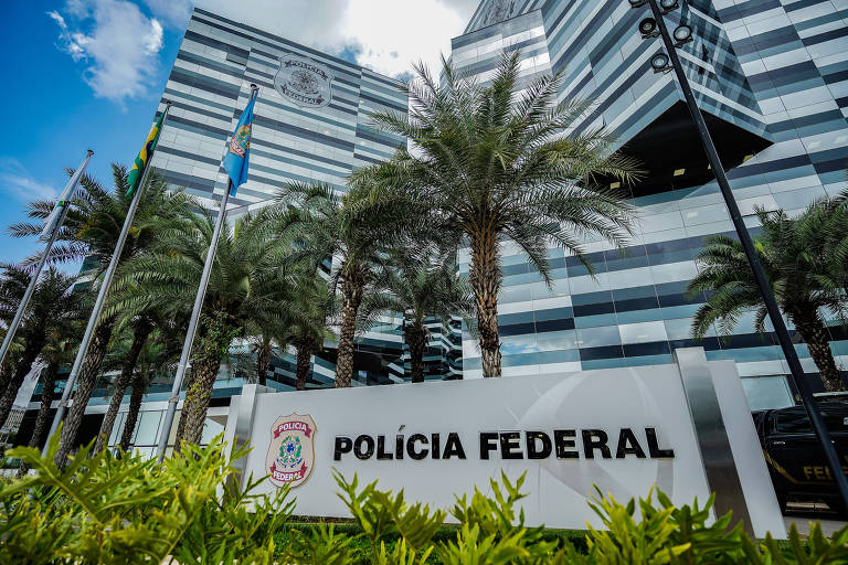 PF faz operação sobre compra de respiradores pelo Consórcio Nordeste na pandemia