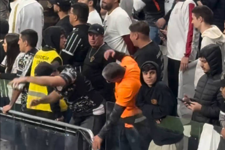 Torcedores do Corinthians usam tragédia no RS para provocar gremistas; veja vídeo