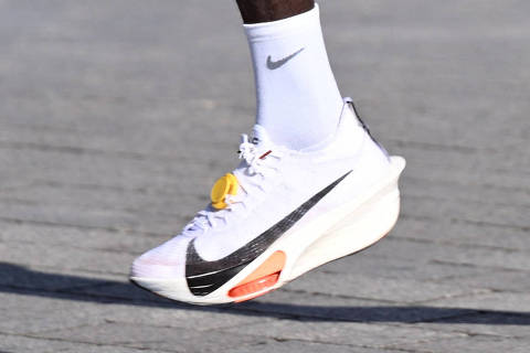 Athletics - Berlin Marathon - Berlin, Germany - September 24, 2023 Kenya's Eliud Kipchoge in action during the Berlin Marathon REUTERS/Annegret Hilse