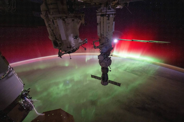 Auroras na Terra são registradas por astronauta do espaço; veja