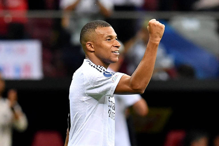 Mbappé estreia com gol, Real Madrid bate Atalanta e fatura Supercopa da Uefa