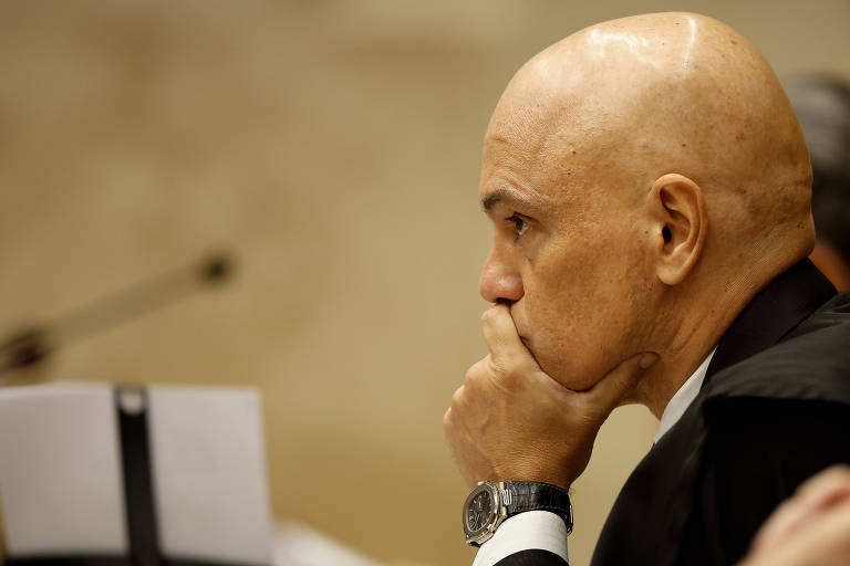 Datafolha: Menções a impeachment de Moraes após mensagens reveladas batem recorde em 1 ano