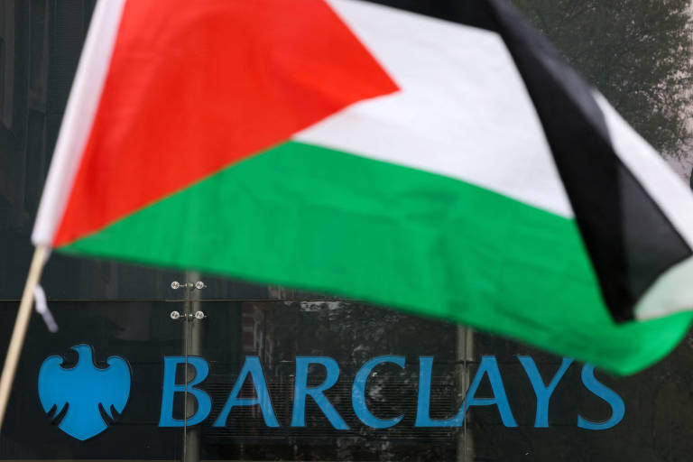 Pressionado por ativistas, Barclays planejou saída de leilões de títulos de Israel