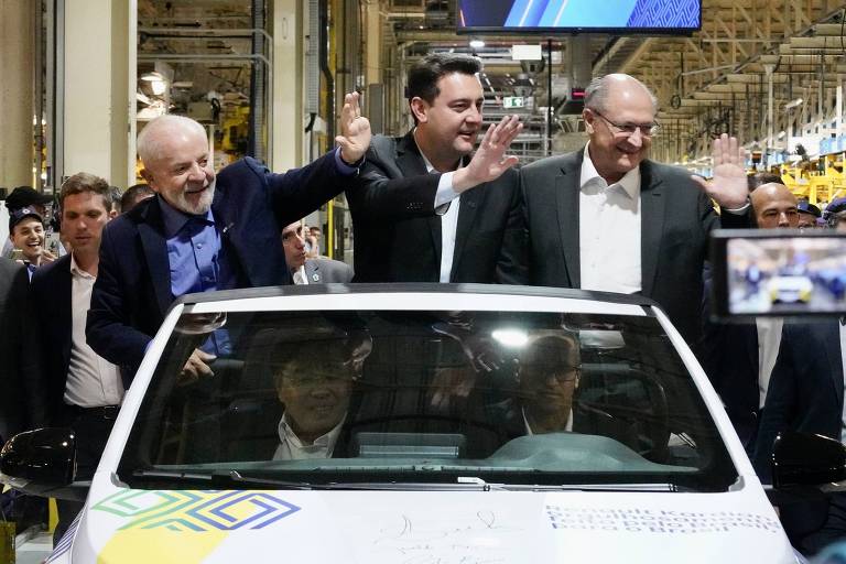 Lula diz que espera oportunidade para 'dar o bote' e pôr fim ao imposto de renda sobre PLR