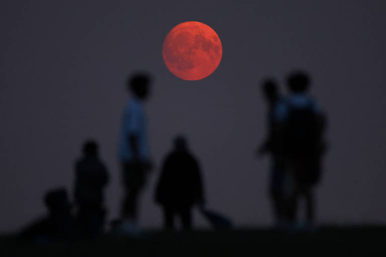 Superlua azul ocupará o céu a partir desta segunda (19)