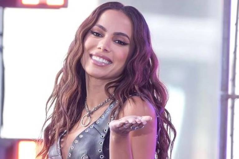 Anitta é a atração musical no primeiro jogo da NFL no Brasil: 'Sonho que se tornou realidade'