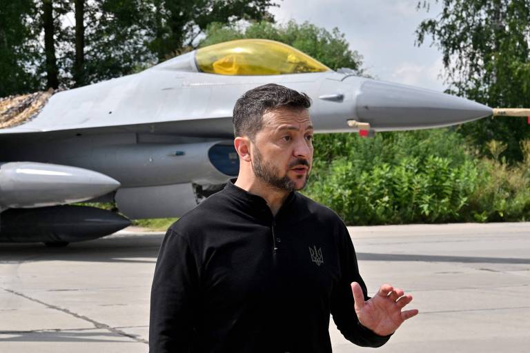 Novo mega-ataque russo mira bases de caças F-16 na Ucrânia