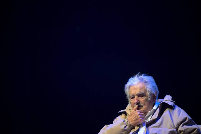 Mujica recebe alta hospitalar no Uruguai, e médica fala em 'câncer curado'