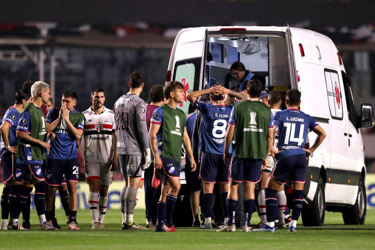 'Dor, tristeza, difícil de explicar': jogadores e clubes se manifestam sobre a morte de Juan Izquierdo