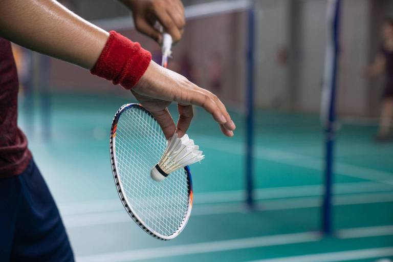 Por que 'jogar badminton' virou código para sexo em Hong Kong