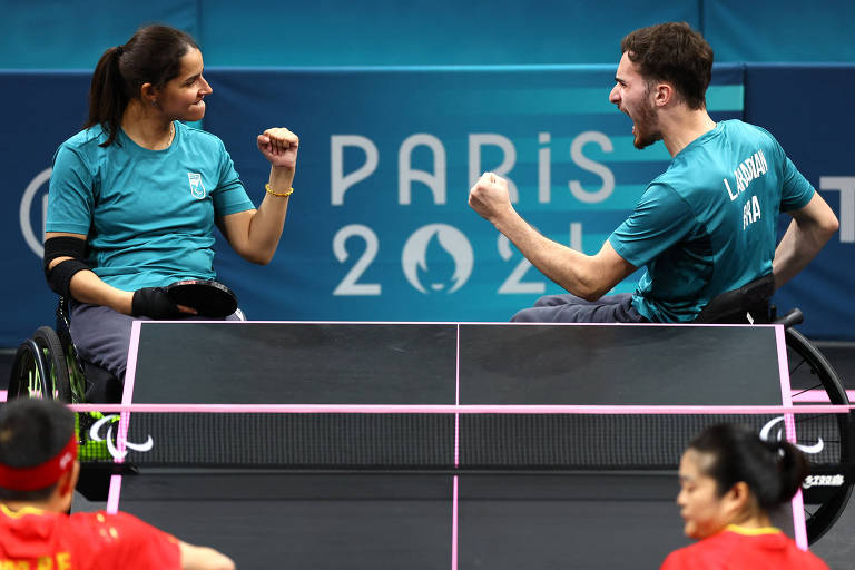 Mesa-tenista realiza sonho alimentado nos Jogos do Rio e luta por medalha em Paris