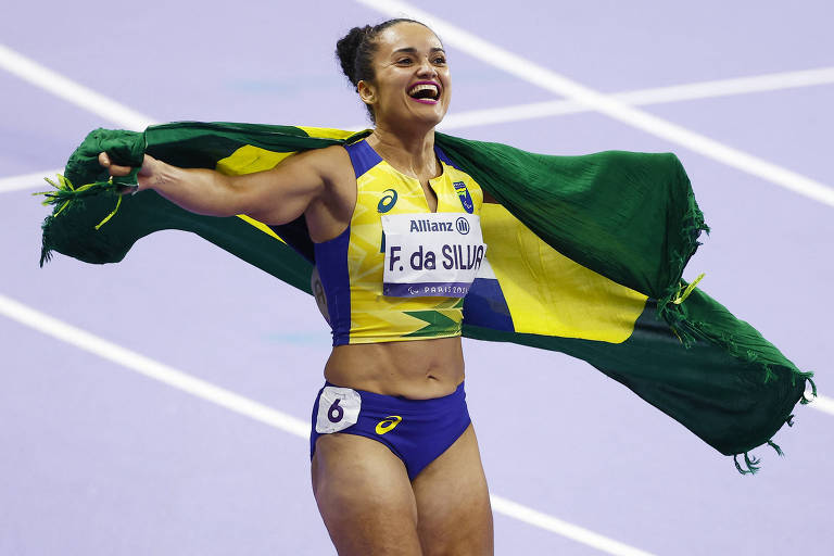 Fernanda Yara da Silva vence duelo equilibradíssimo e conquista ouro no atletismo