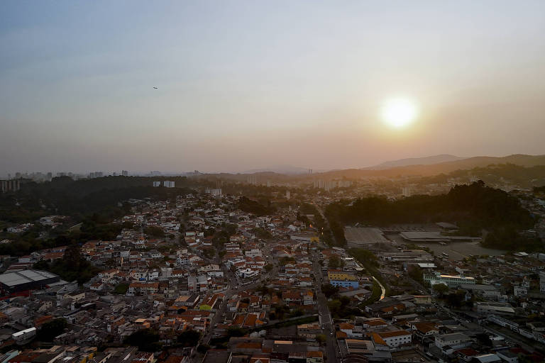 Frente fria chega na noite desta quinta (5) e refresca o tempo em São Paulo