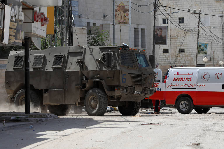 Ataque palestino mata 3 agentes de segurança israelenses na Cisjordânia