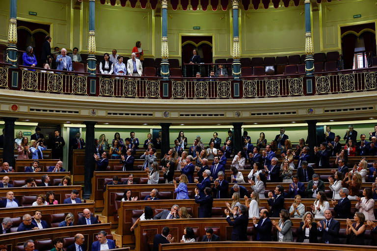 Congresso da Espanha pede, mas Sánchez não reconhece González como presidente da Venezuela