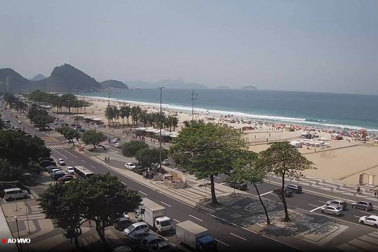 Escolas do Rio adotam banho de chuveirão após cidade ultrapassar 40°C